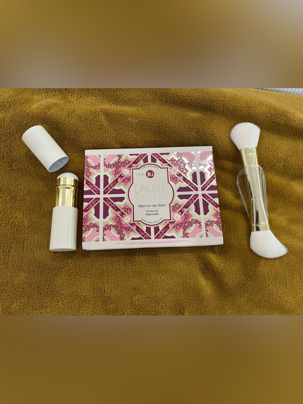 Laura Geller Pink & Gold Patterned Eyeshadow Palette with Dual-Ended Brush